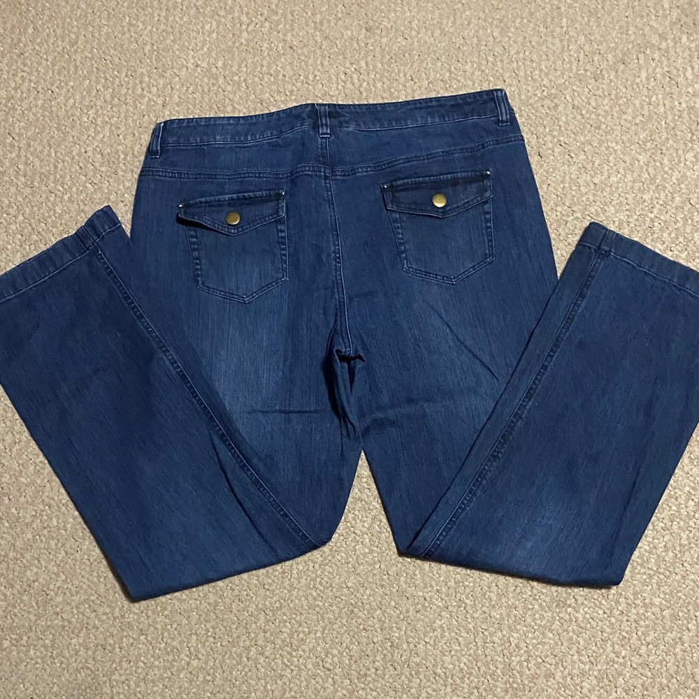 Jones New York  sport style women’s size 14 Straight Leg stretch Jeans - Picture 10 of 14